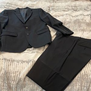 Egara Men’s Suit Jacket and Pants